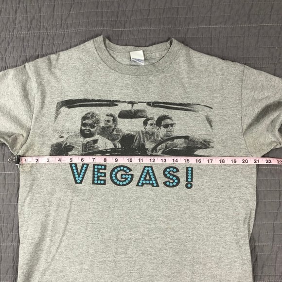 4/$15 Vegas T Shirt Adult Medium Gray The Hangover Graphic Short Sleeve - Picture 8 of 14